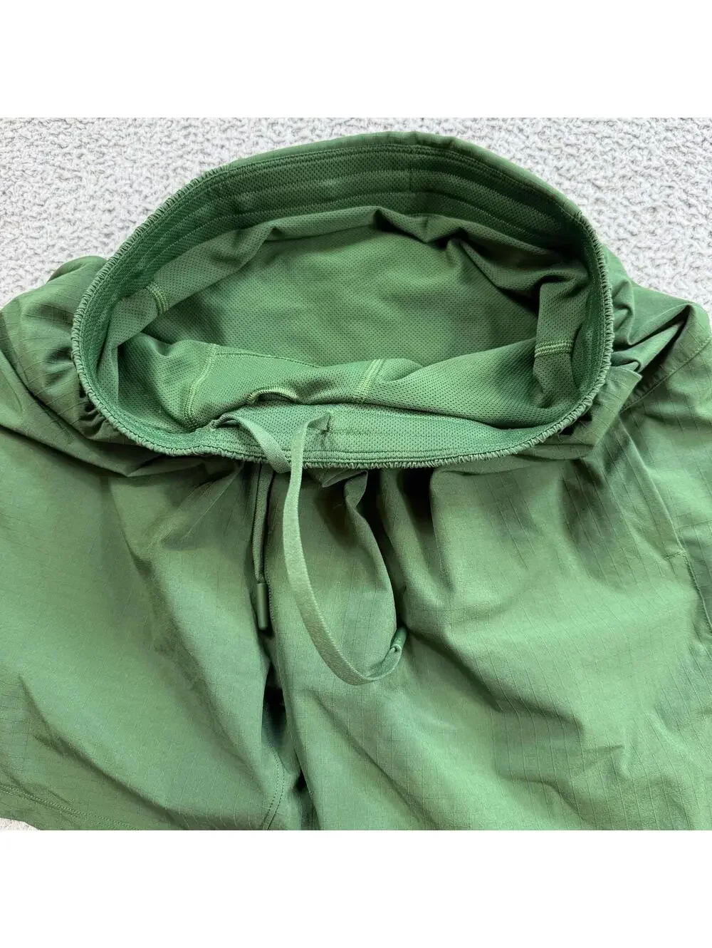 Lululemon Pace Breaker Lined Shorts Green Ripstop Athletic Running Shorts XS